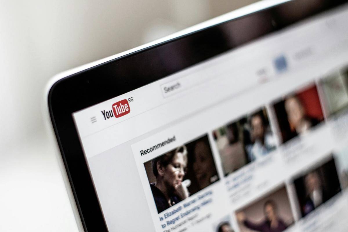 ilustrasi YouTube