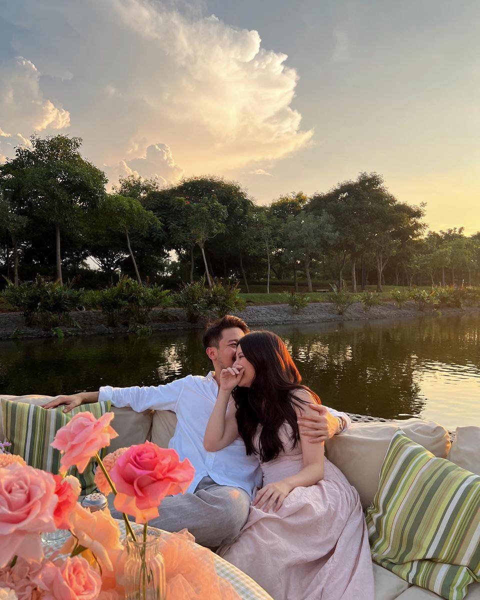 Potret Ulang Tahun Ke-26 Hanggini 