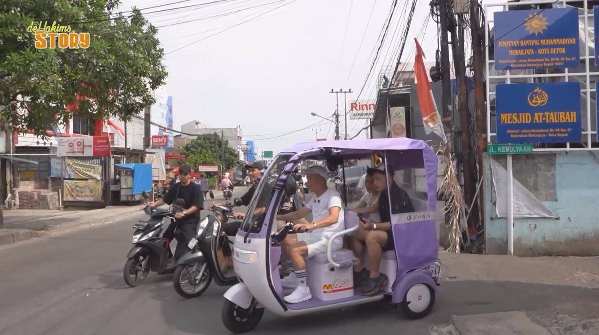 Motor Listrik Ayah Ayu Ting Ting (youtube.com/dehakims story)