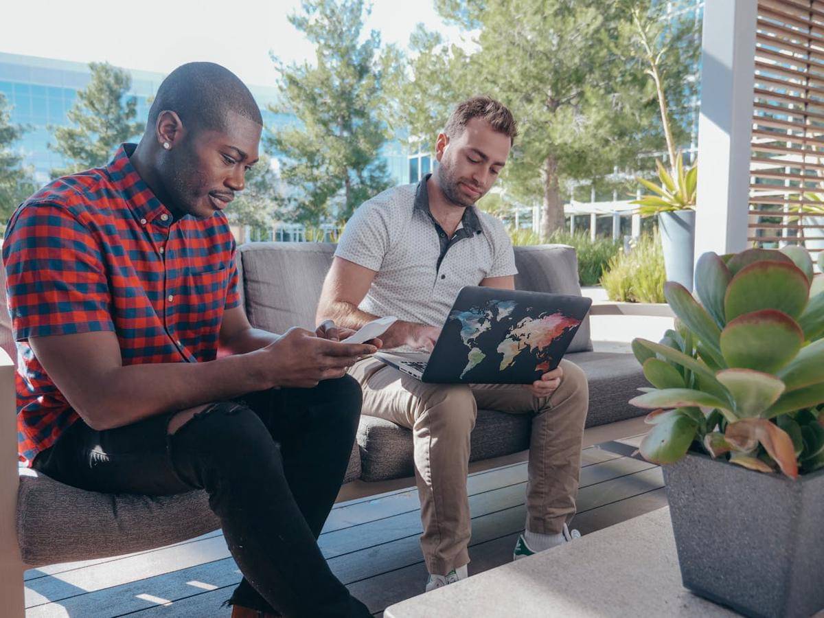 ilustrasi bekerja (pexels.com/Kindel Media)