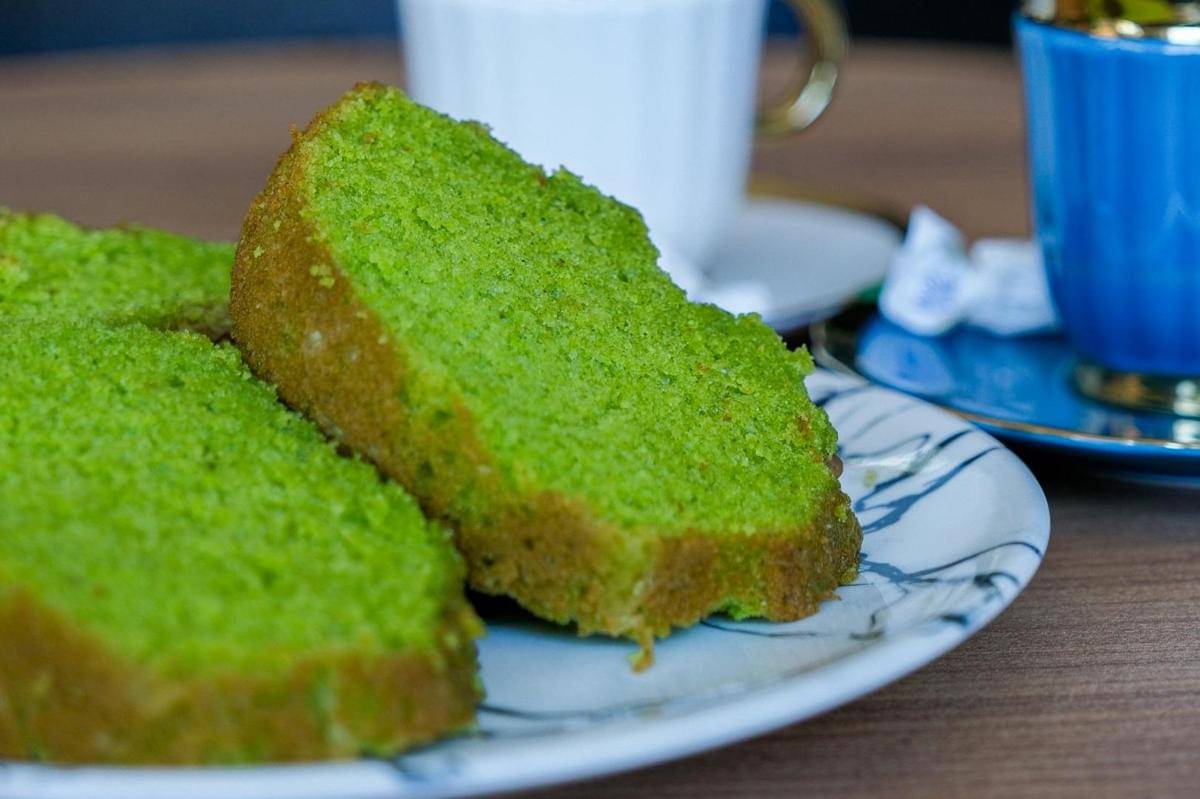 ilustrasi resep matcha pound cake