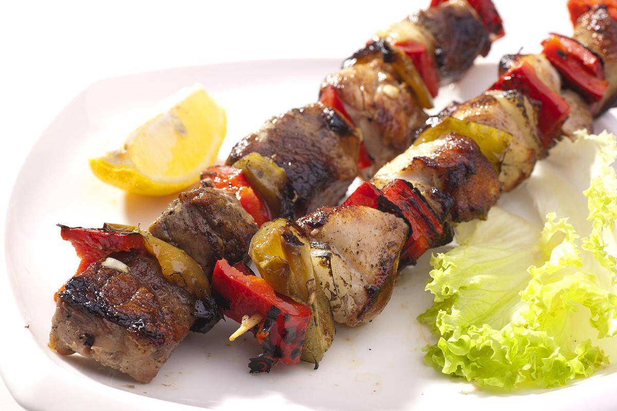 Ilustrasi kuliner non halal (Pixabay/zizitop101)