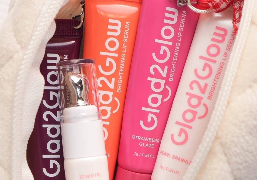 Lip Serum Glad2Glow (shopee.co.id/Glad2Glow Official Store)