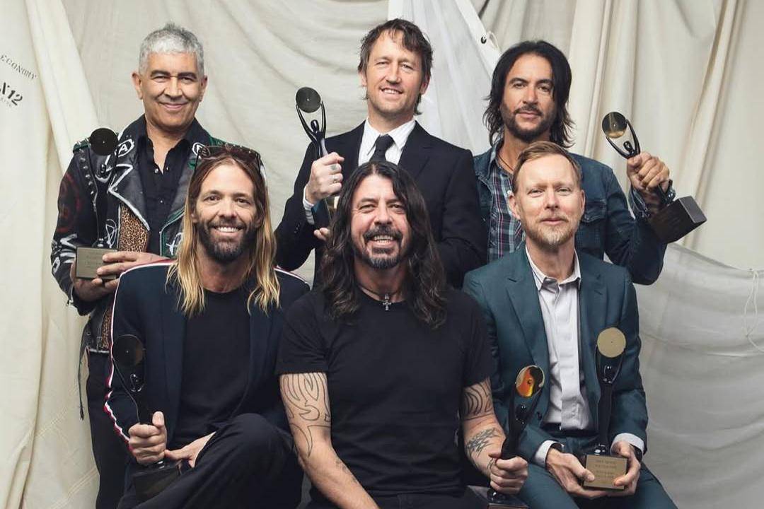 potret Foo Fighters