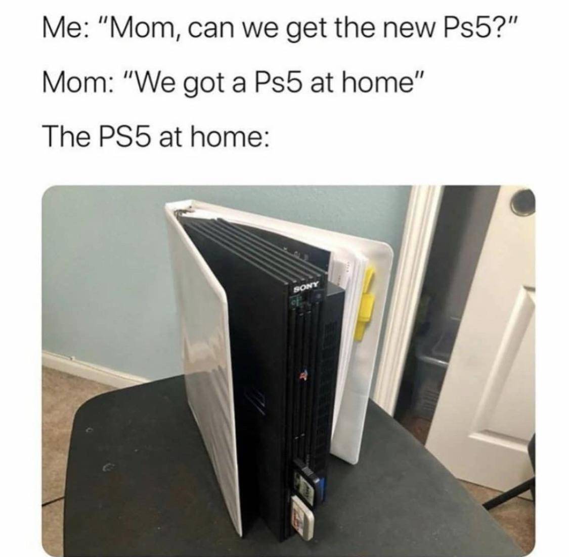 meme PlayStation 5 