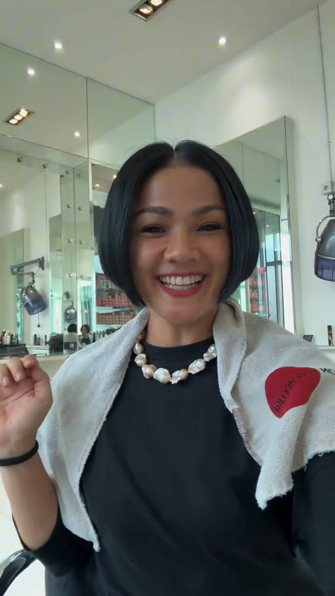 Nirina Zubir potong rambut pendek (instagram.com/nirinazubir_)