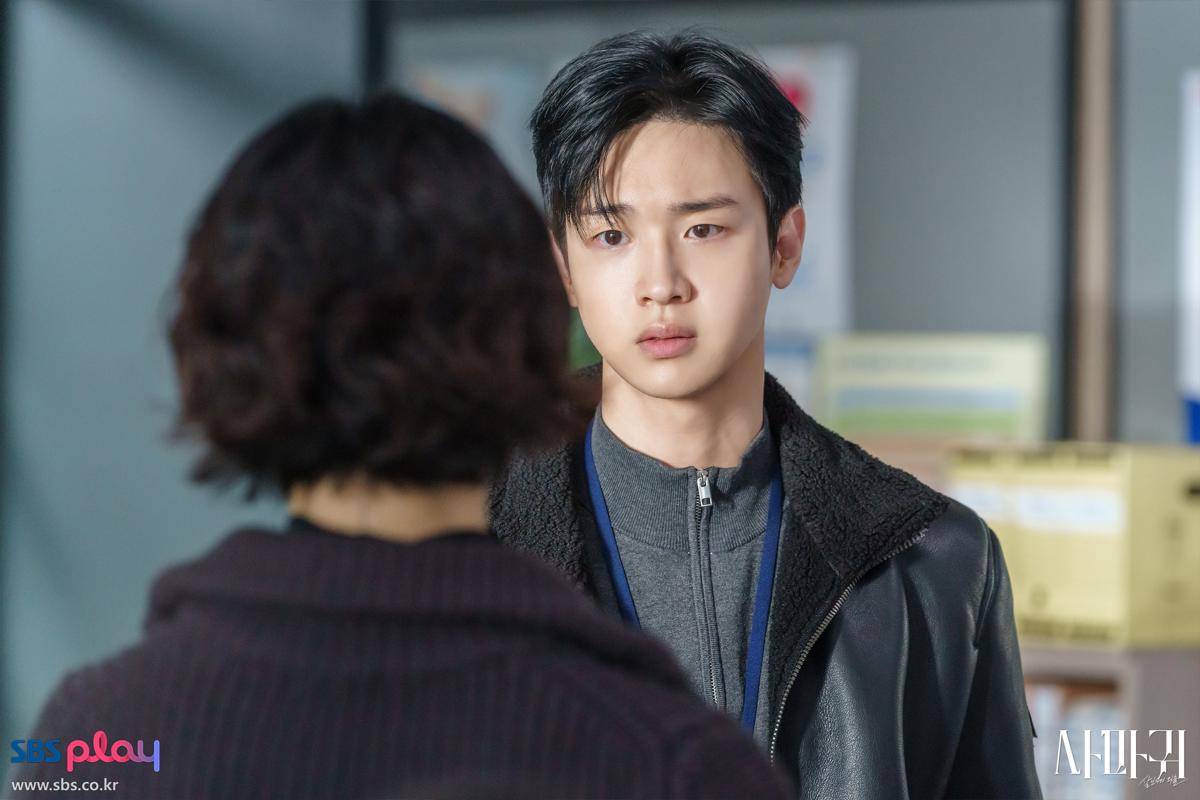 still cuts drama Queen Mantis