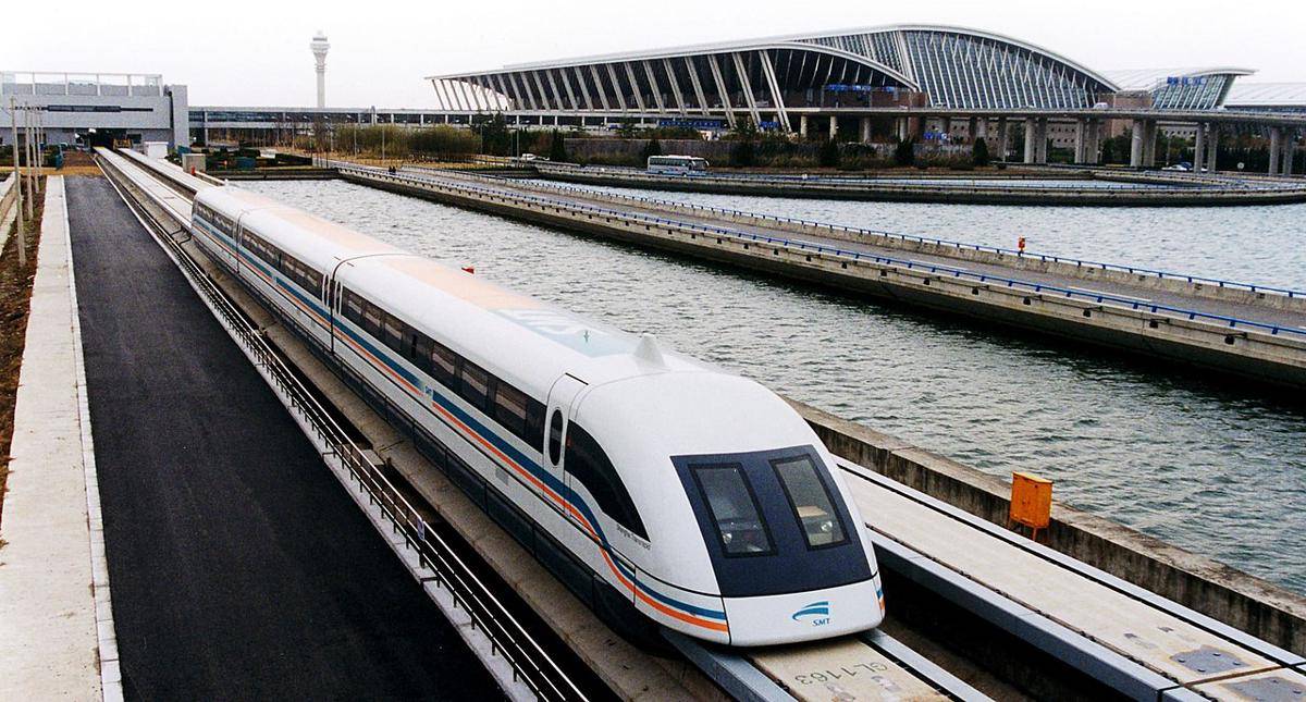 Kereta Maglev 