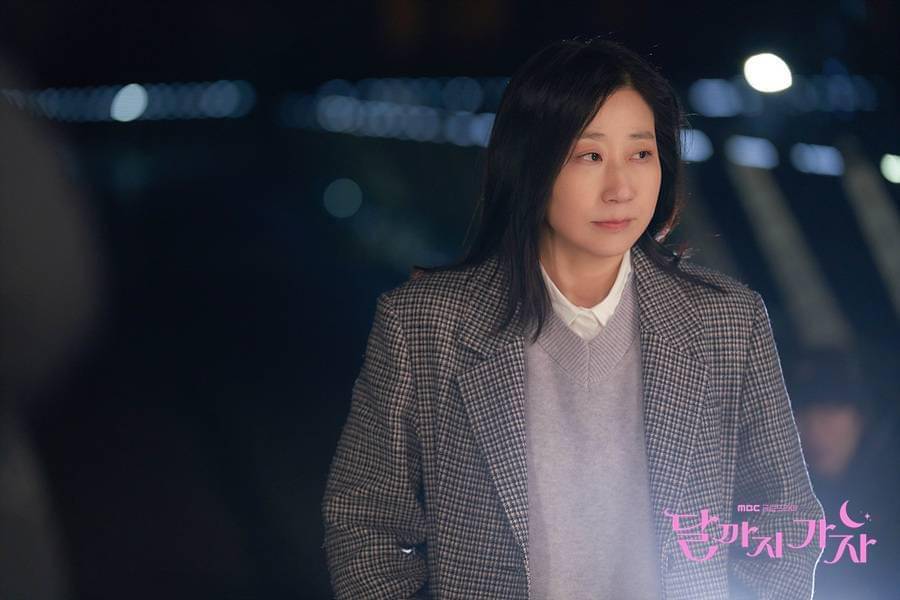 Cuplikan drama Korea To the Moon (dok. MBC/To the Moon)