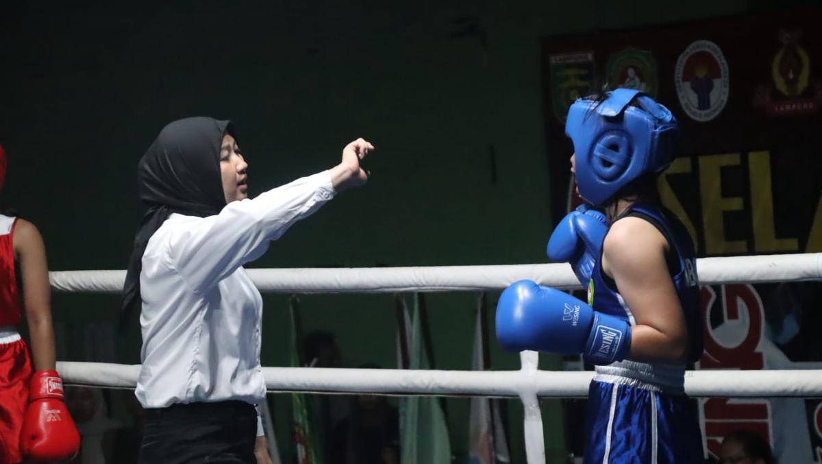 Fight Night yang digelar oleh Pertina Lampung di PKOR Way Halim. (IDN Times/KONI Lampung)