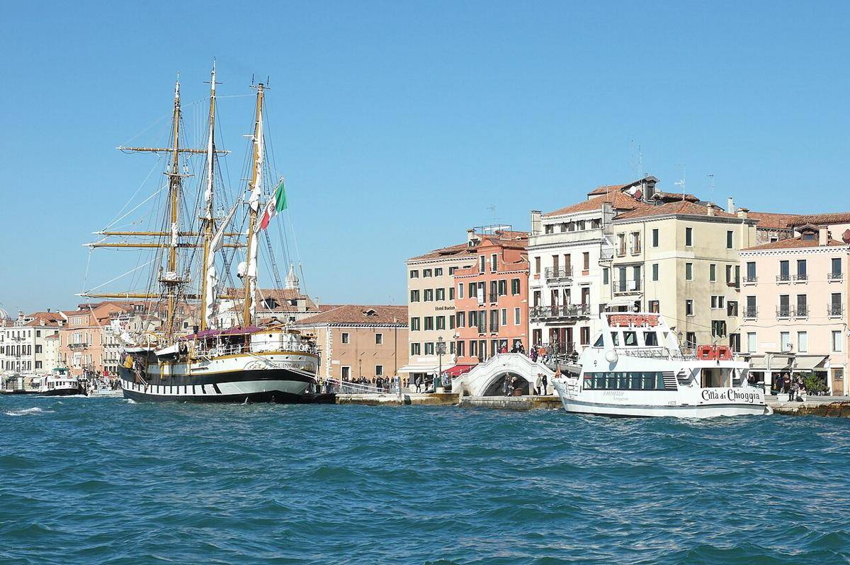 Kota Venesia