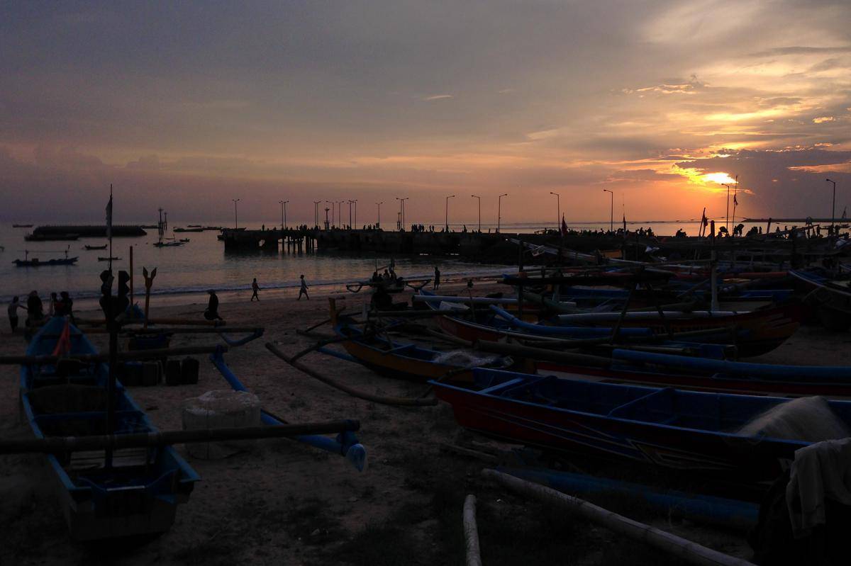 sunset di Pantai Kedonganan (dok.pribadi/Natalia Indah)