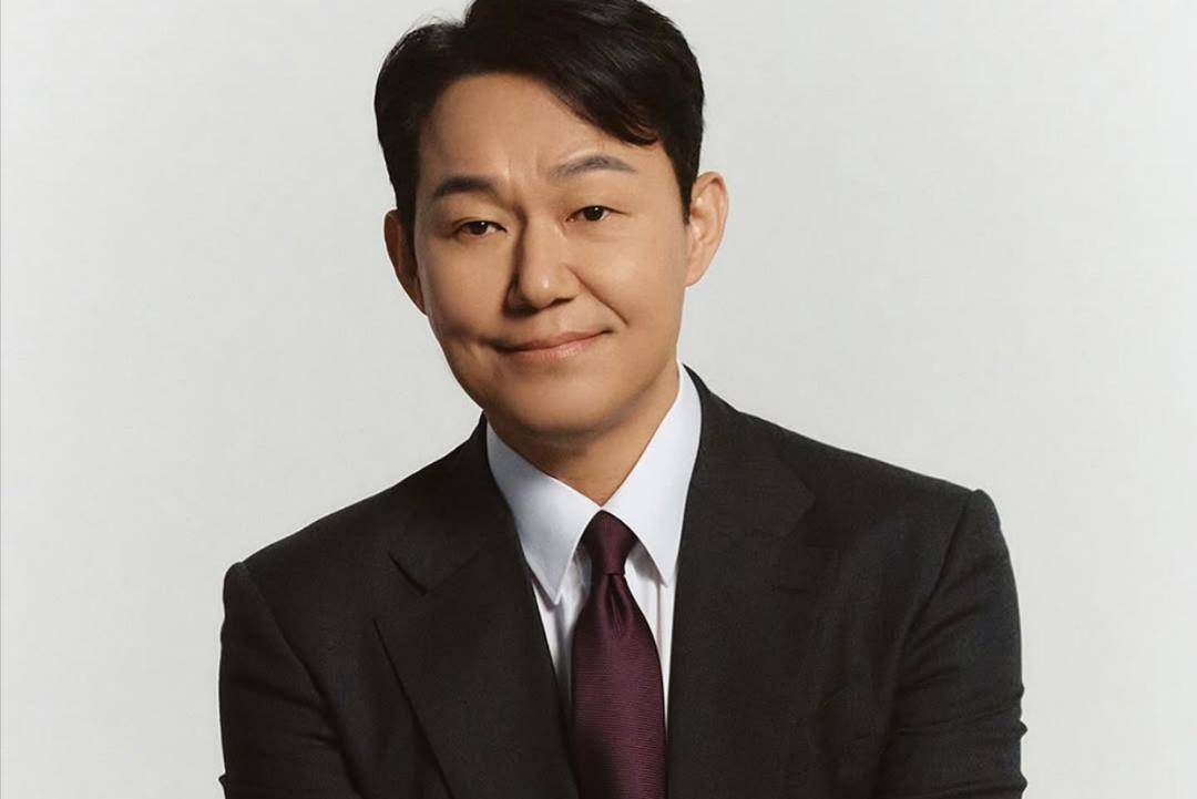 potret Park Sung Woong 