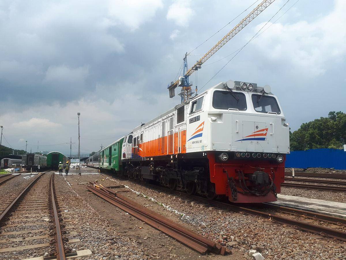 ilustrasi kereta gajayana 