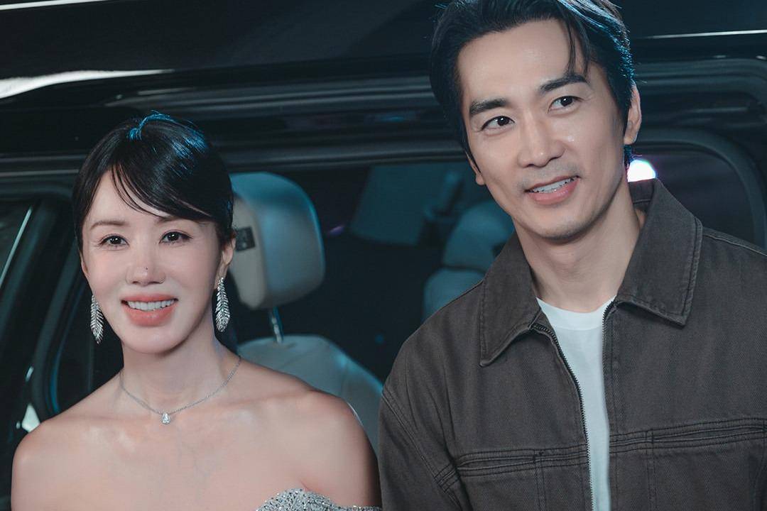 Uhm Jung Hwa dan Song Seung Heon di My Troublesome Star (instagram.com/channel.ena.d)