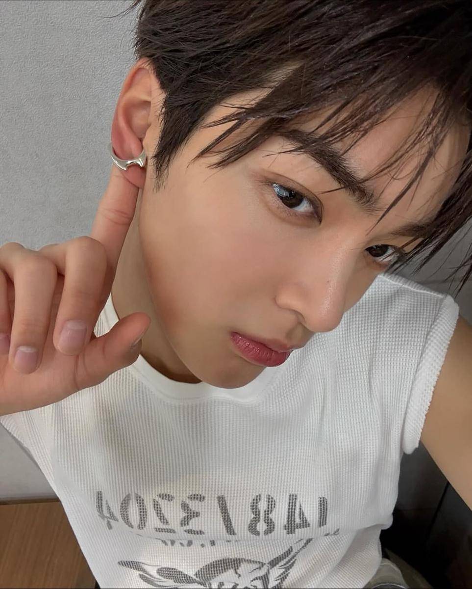 CORTIS (instagram.com/cortisbighit)