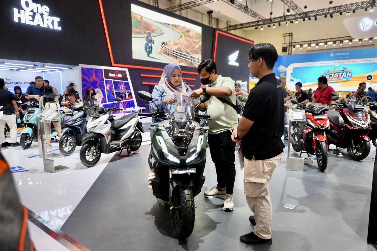 Honda ADV160 juga dipamerkan