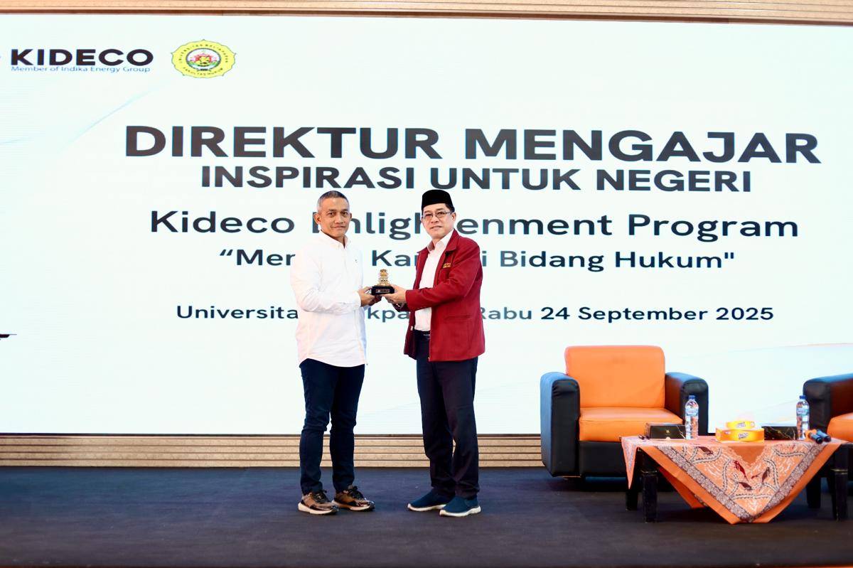 Ratusan mahasiswa hukum Universitas Balikpapan memperoleh wawasan baru dari salah satu petinggi perusahaan tambang di Kalimantan Timur, Rabu (24/9/2025). 