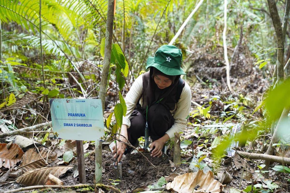 Borneo Orangutan Survival Foundation (BOSF) dan Program Bakti BCA menyelenggarakan kegiatan Student Goes to Nature (SGTN) 2025. 