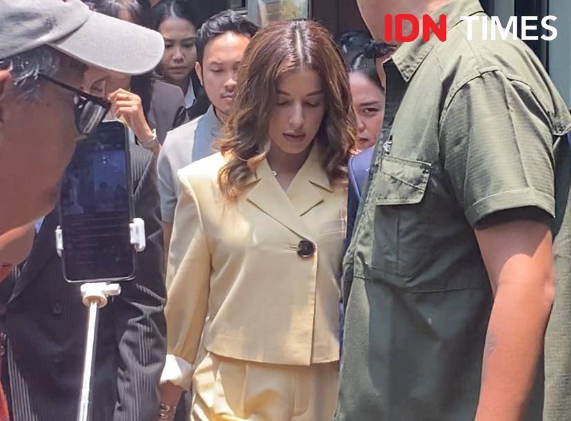 potret sidang cerai perdana Tasya Farasya dan Ahmad Assegaf 