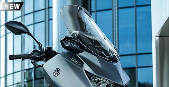 windshield Yamaha XMAX 250 (yamaha-motor.co.id)