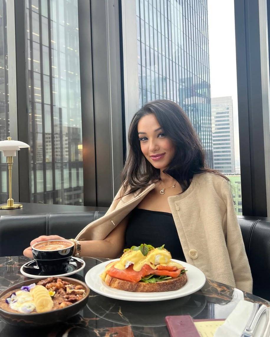 potret Sanya Adhikari, Miss Universe Nepal 2025 (instagram.com/sanyaa.a)