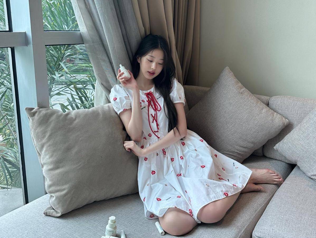 potret Wonyoung IVE (instagram.com/for_everyoung)