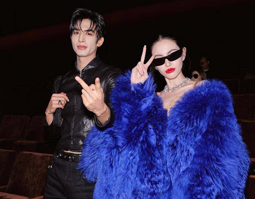 potret Davika Hoorne di Gucci SS26 Milan Fashion Week