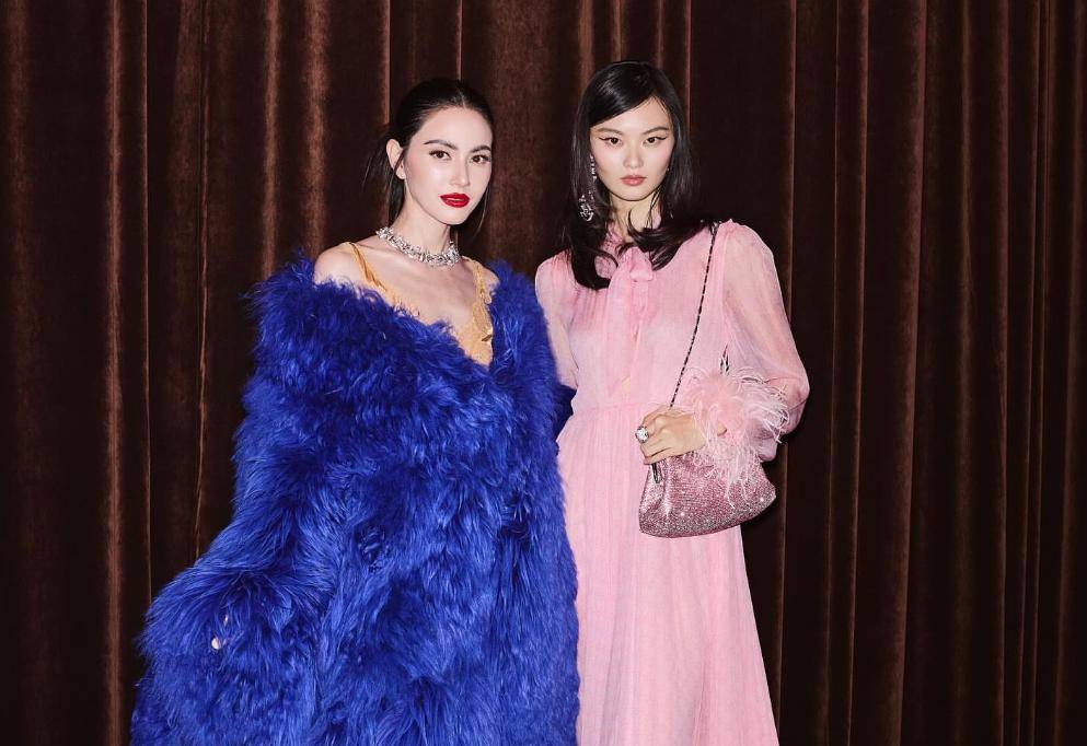 potret Davika Hoorne di Gucci SS26 Milan Fashion Week