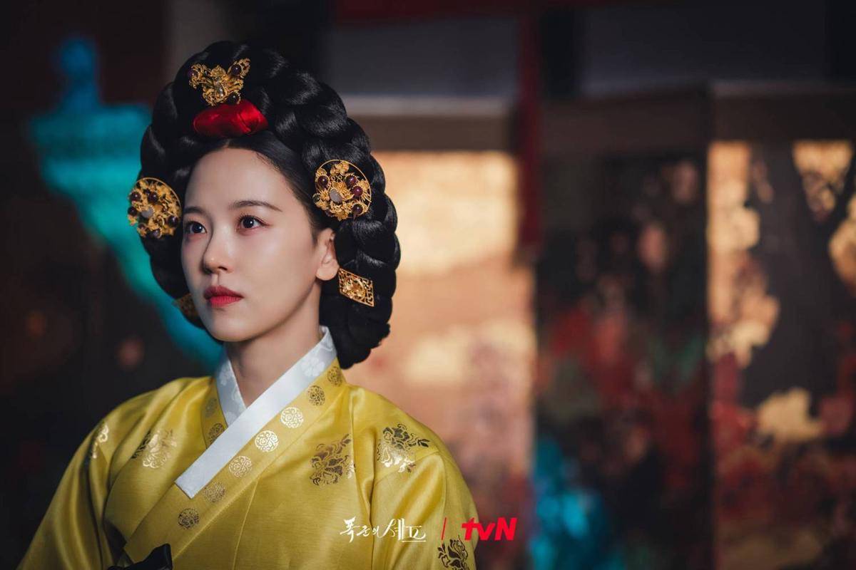 Cuplikan drama Korea Bon Appetit, Your Majesty (dok. tvN/Bon Appetit, Your Majesty)