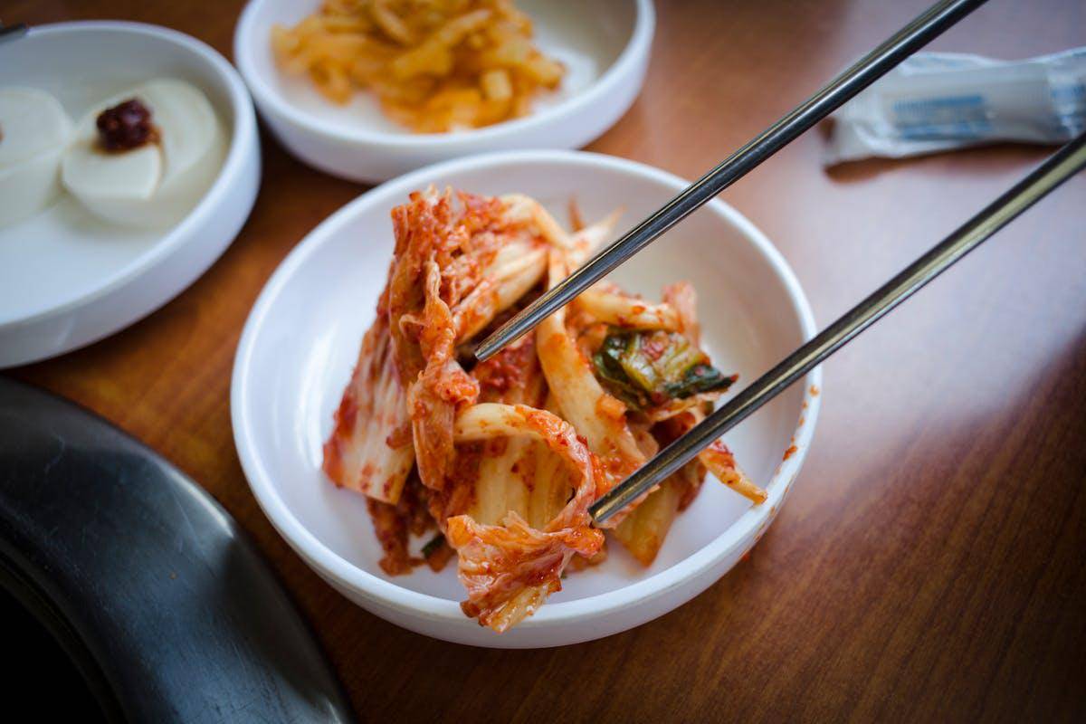 ilustrasi kimchi tradisional ala Korea Selatan (pexels.com/makafood)