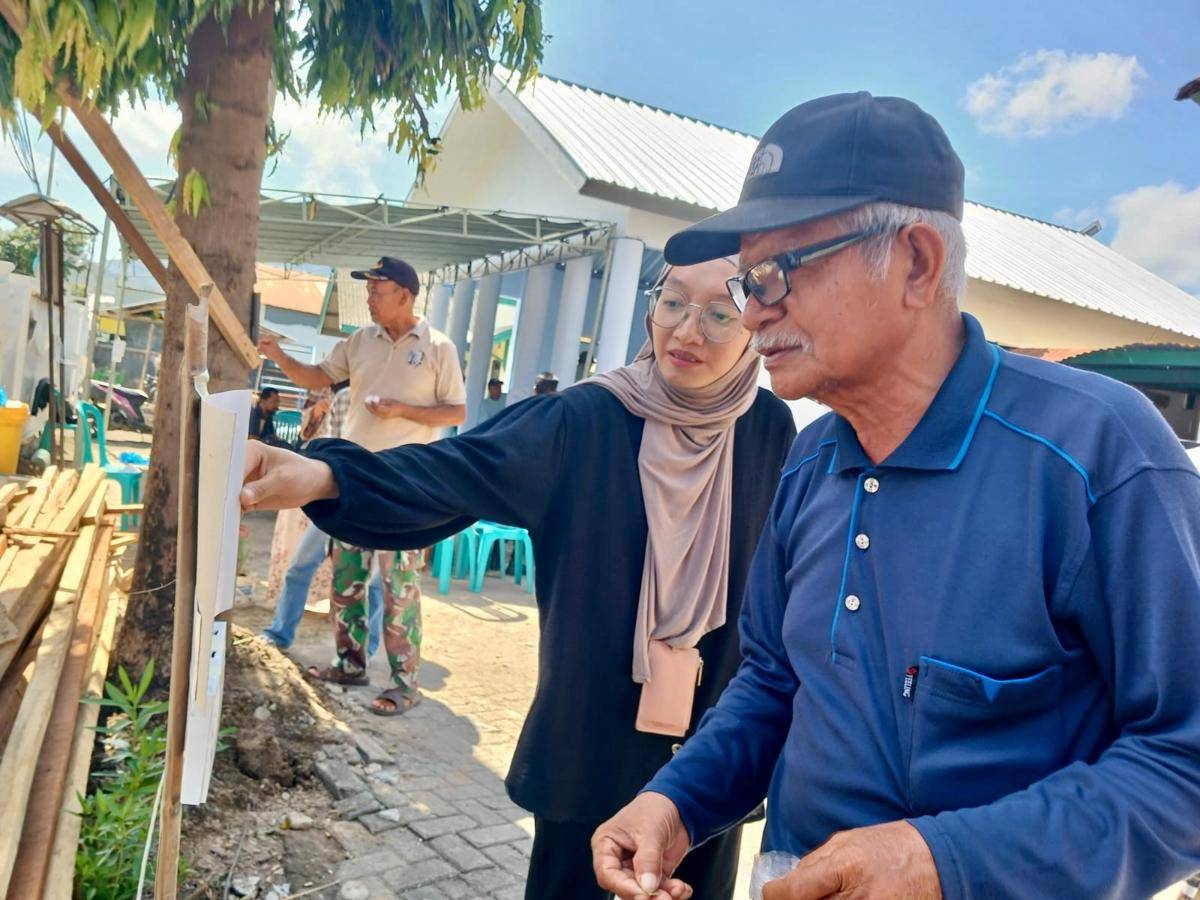 Petani di Kabupaten Sumbawa Barat belajar tentang pertanian organik. (Dok.AMMAN)