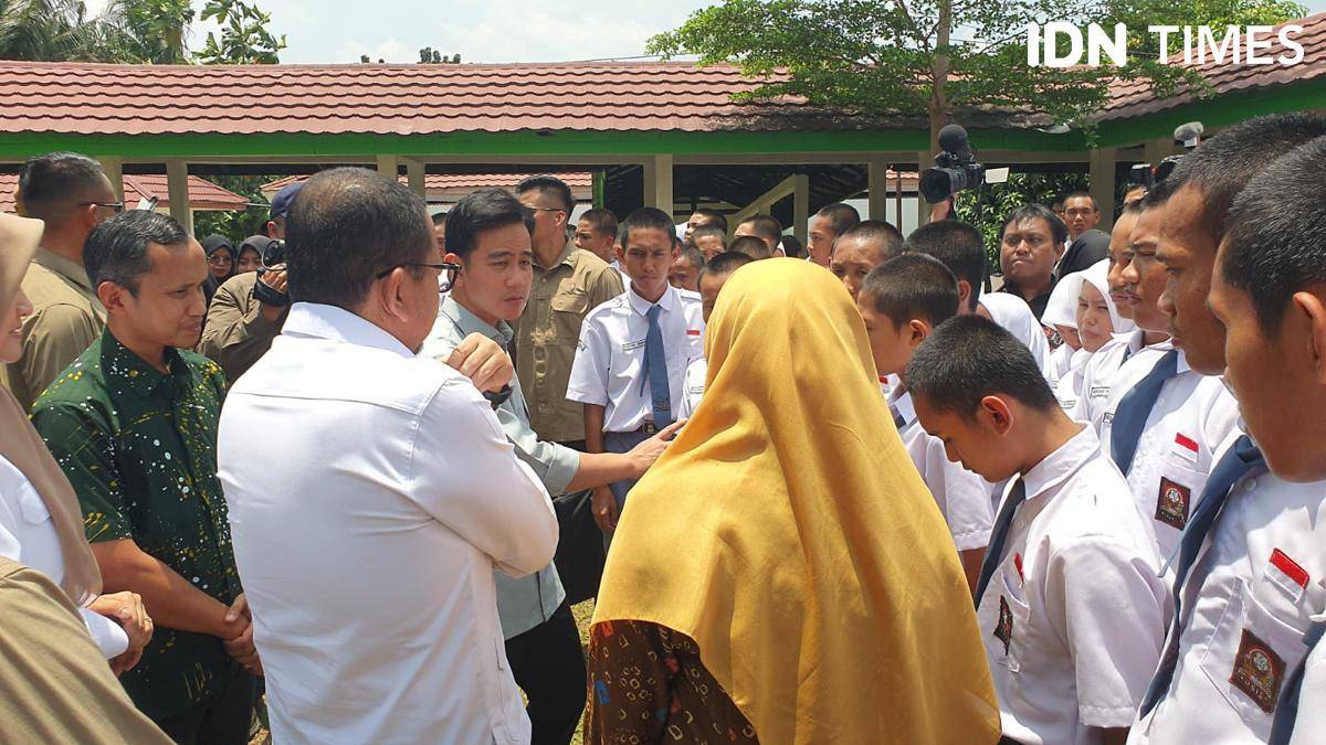 Gibran Rakabuming di SRMA 7 Palembang (IDN Times/Feny Maulia Agustin)