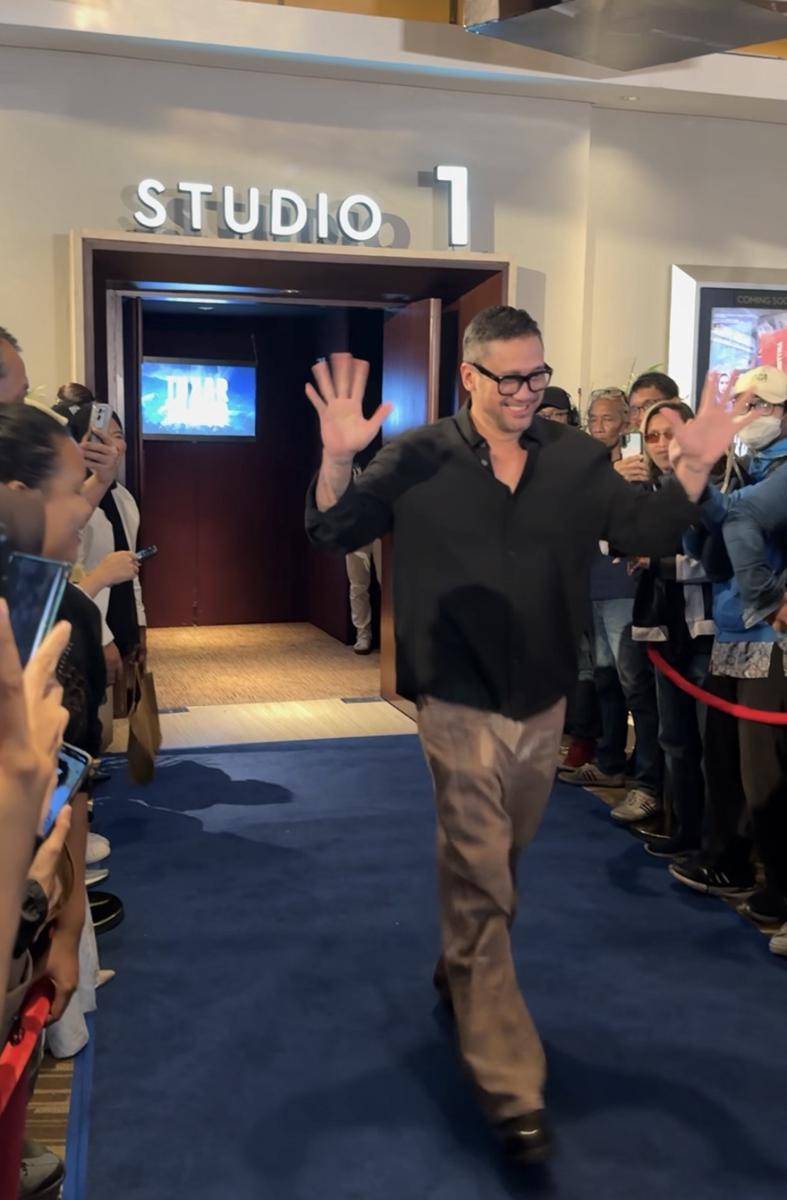 Tora Sudiro di Blue Carpet Tukar Takdir pada Kamis (25/9/2025)