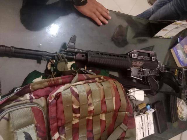 Senjata Api Laras Panjang yang digunakan Praka ST, melepaskan tembakan di Kantor BRI Gowa, Kamis (25/9/2025)/Istimewa