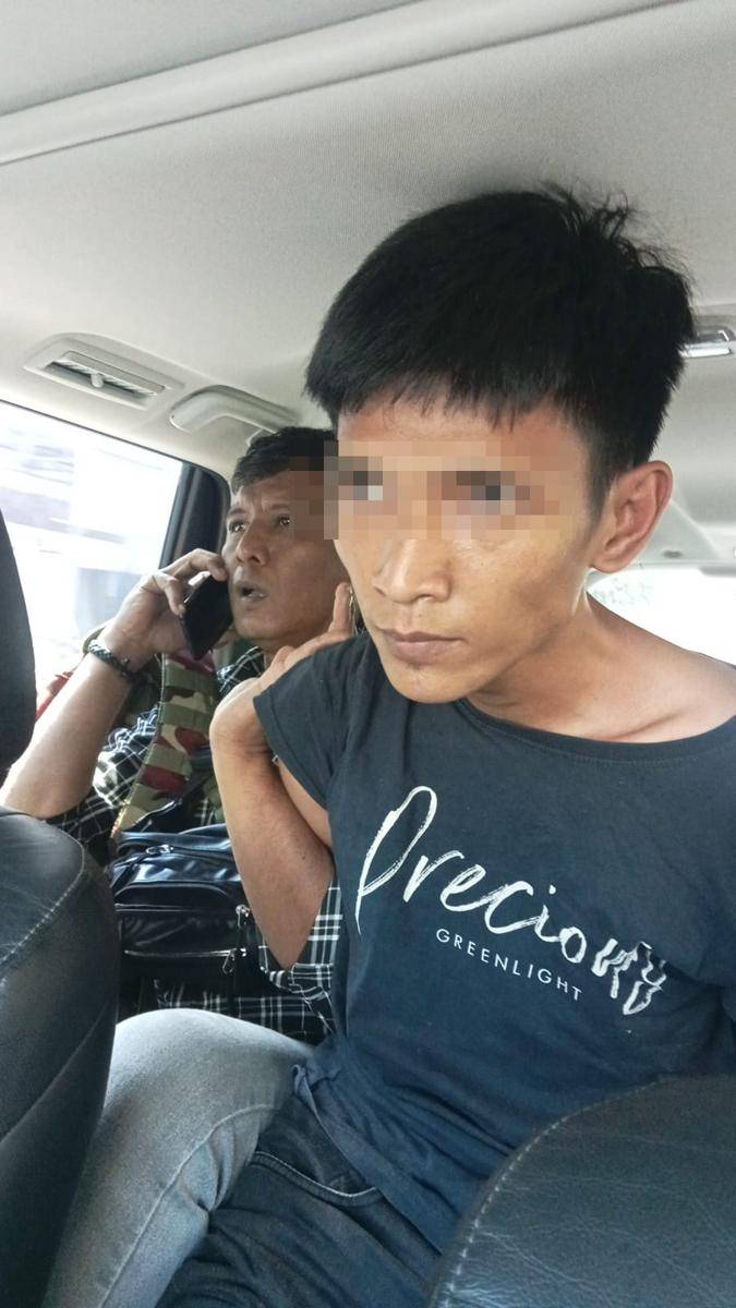 TNI menembak di bank gowa 2.jpg