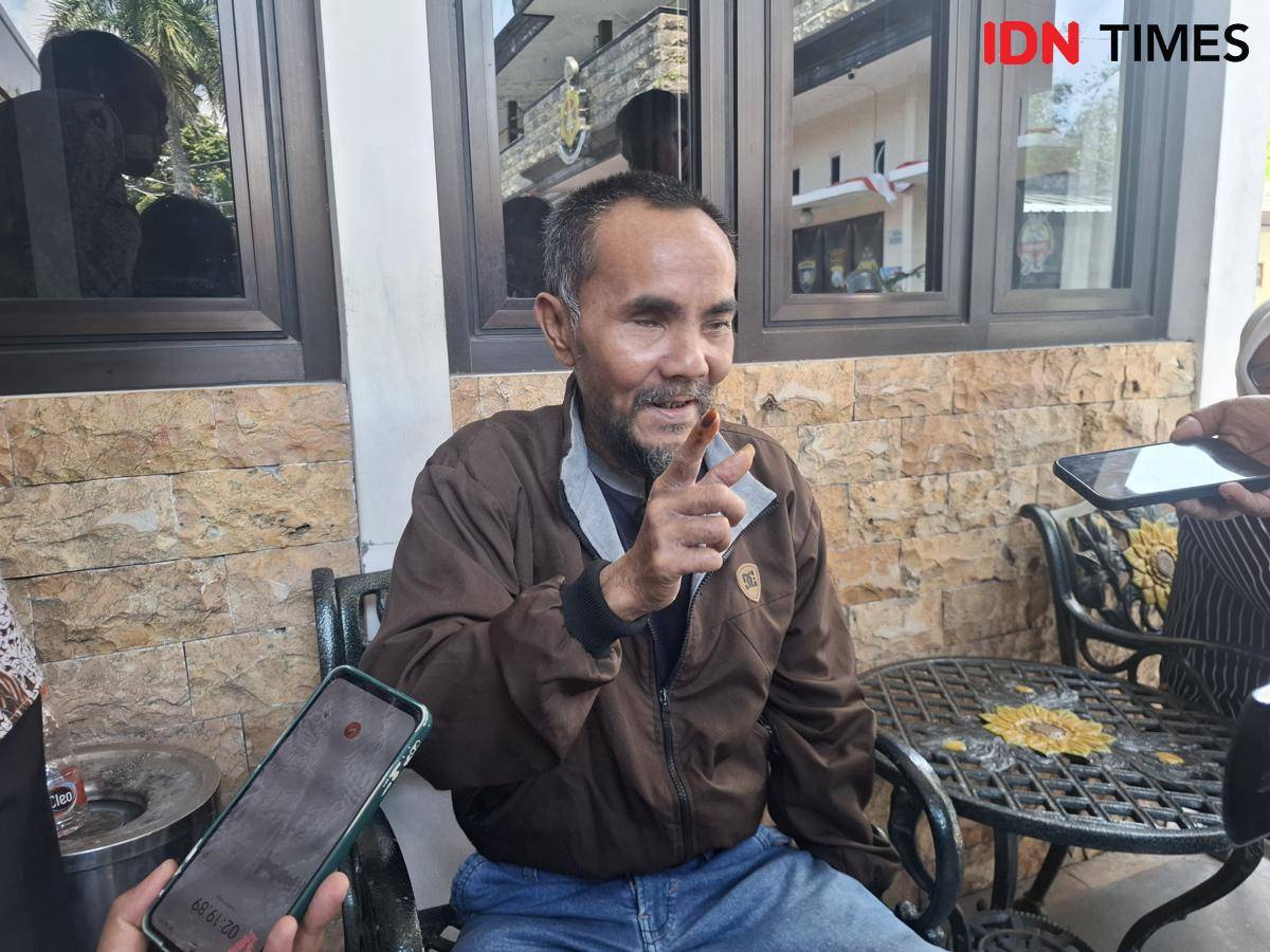 Yulianto saat melapor ke Satreskrim Polres Malang. (IDN Times/Rizal Adhi Pratama)