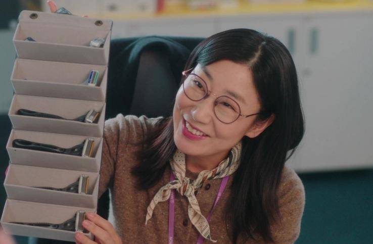 still cut drama Korea To The Moon 
