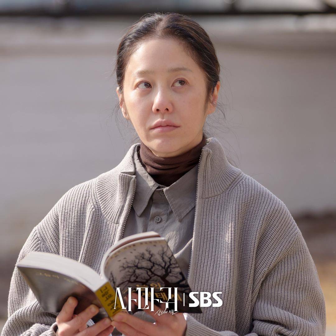 Go Hyun Jung di Queen Mantis (dok. SBS/Queen Mantis)