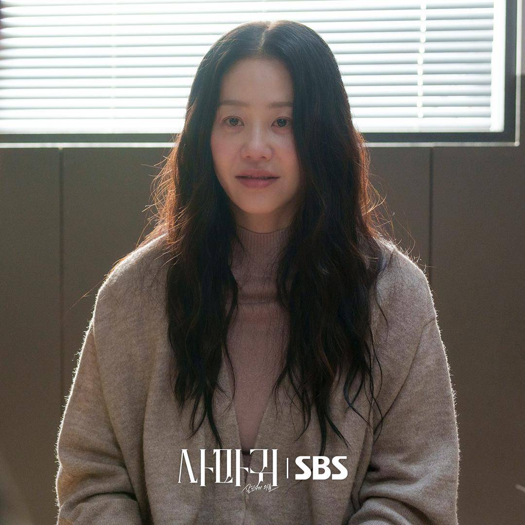 Go Hyun Jung di Queen Mantis