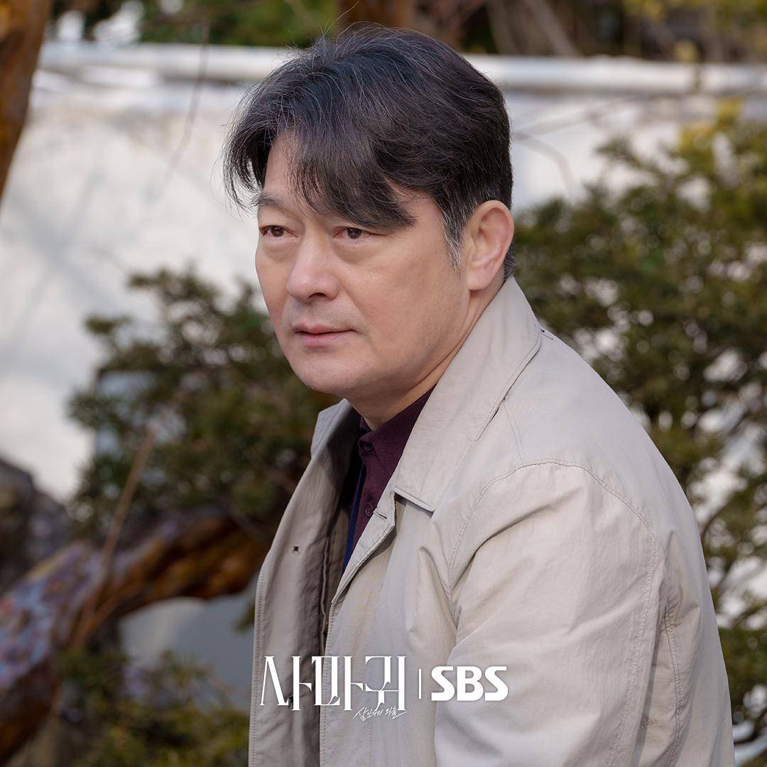 Jo Sung Ha di Queen Mantis (dok. SBS/Queen Mantis)