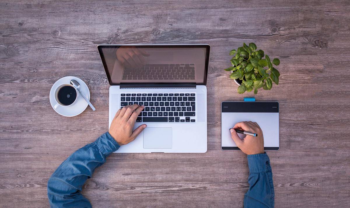 ilustrasi modal awal untuk side hustle (pixabay.com/lukasbieri)