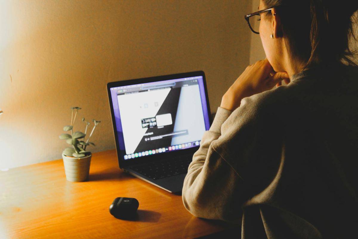 ilustrasi punya side hustle