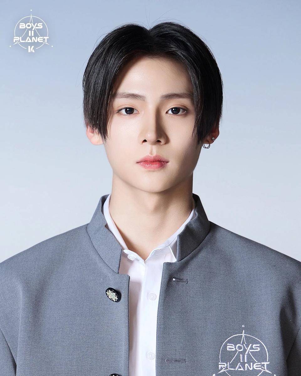 Lee_Sang_Won_Boys_II_Planet_profile_photo_1 Besar.jpeg