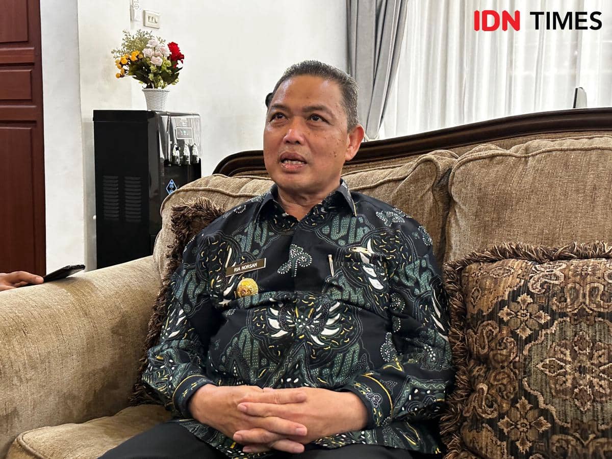 Gubernur Kalbar, Ria Norsan. 