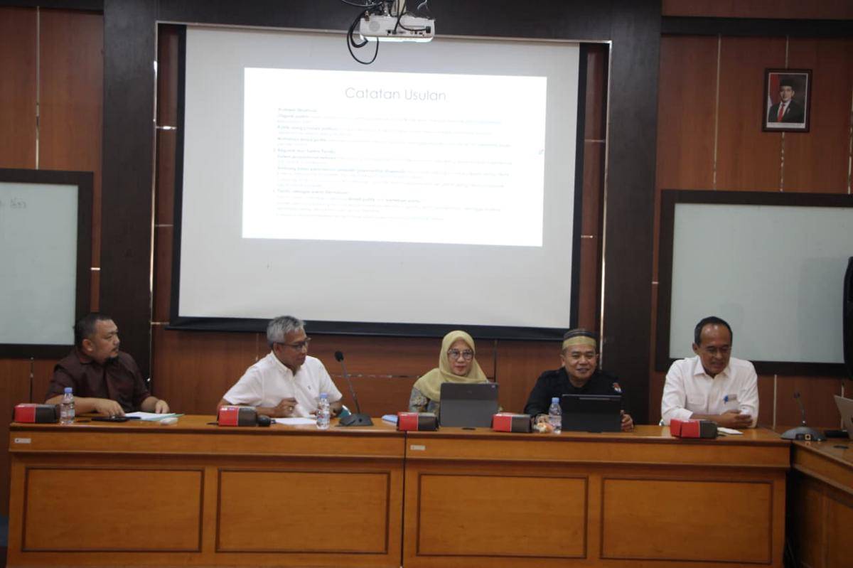 Kegiatan Penyerapan Pandangan mengenai isu Revisi Undang-undang Pemilu untuk Masa Depan Pemilu dan Demokrasi di Indonesia, di Ruang Rapat Senat, Fakultas Ilmu Sosial dan Ilmu Politik Universitas Hasanuddin, Makassar, pada Jumat (26/09/2025). (Dok. Istimewa)
