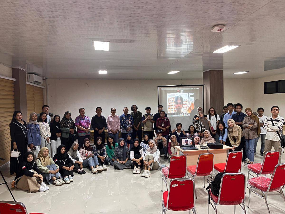 Acara Nonton Bareng dan Diskusi Publik yang Digelar Masyarakat Jurnalis Lingkungan Indonesia atau The Society of Indonesian Environmental Journalists (SIEJ) Simpul Lampung bersama Teknokra Unila, Taman Diskusi FISIP Unila, Pojok FISIP Unila, Aliansi Pers Mahasiswa Lampung, serta HMJ Sosiologi Unila, di Graha Kemahasiswaan Universitas Lampung (Dok.IDN Times Istimewa)