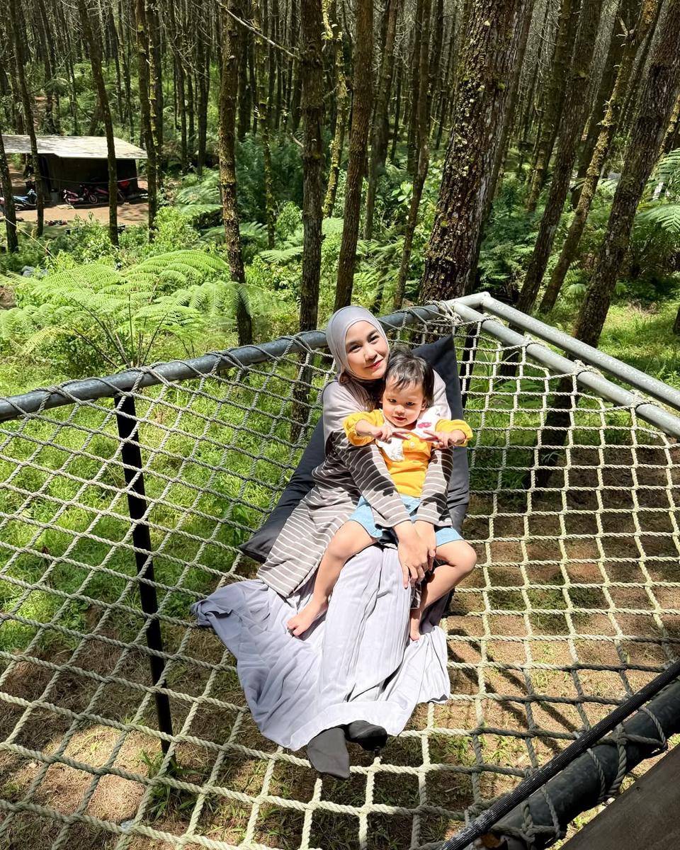 potret keluarga Anisa Rahma