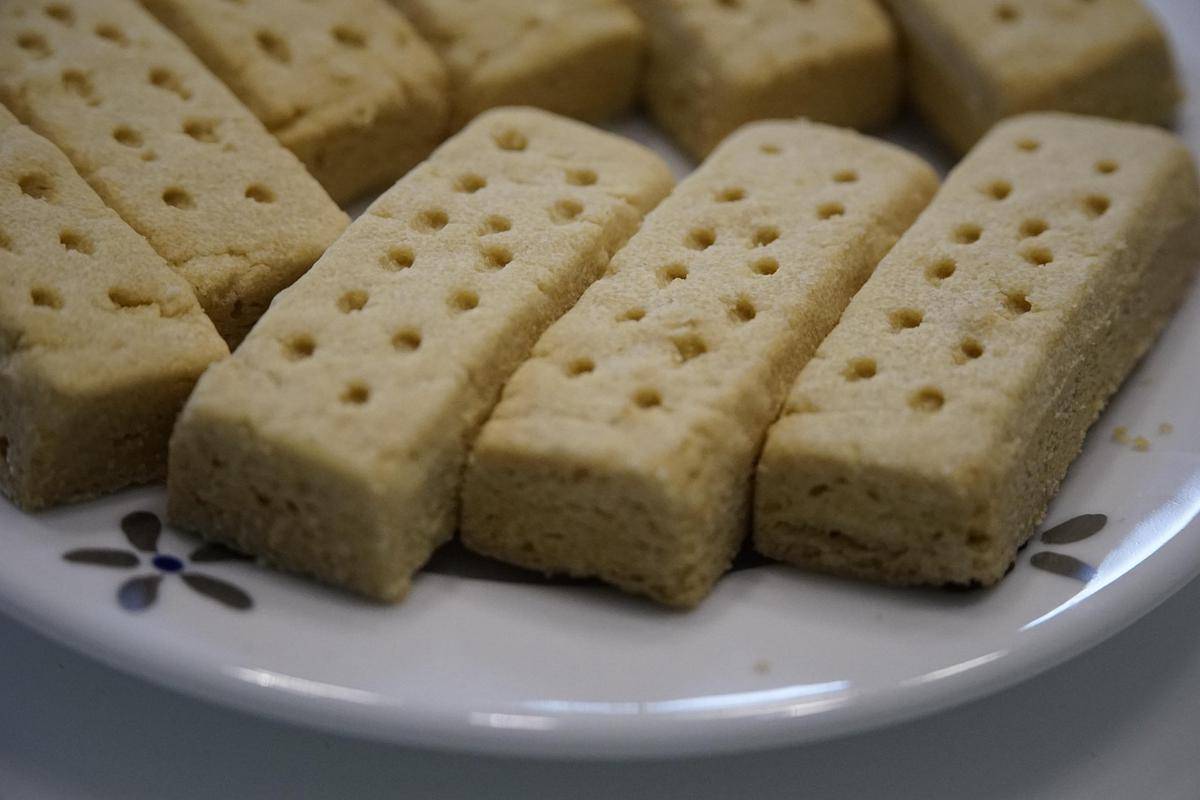ilustrasi shortbread cookies 