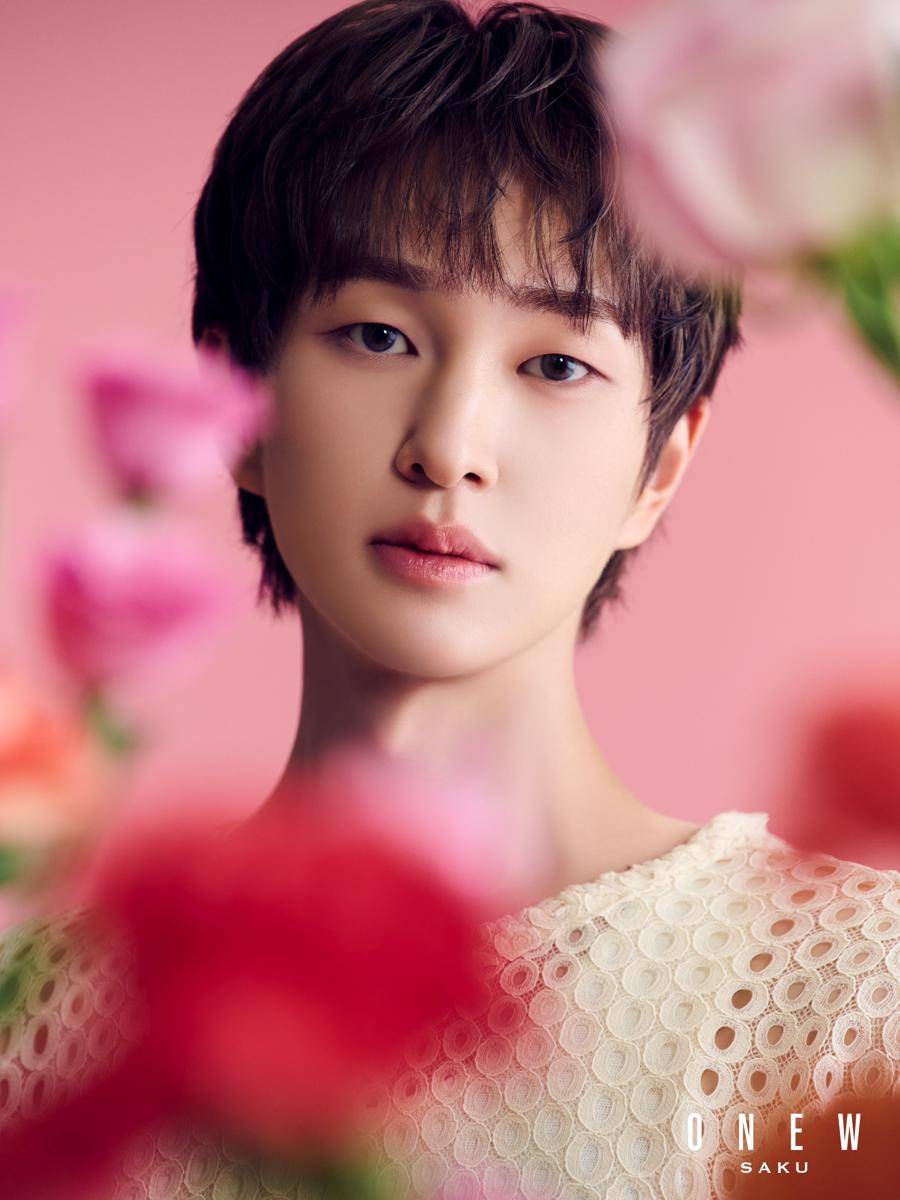 potret Onew SHINee